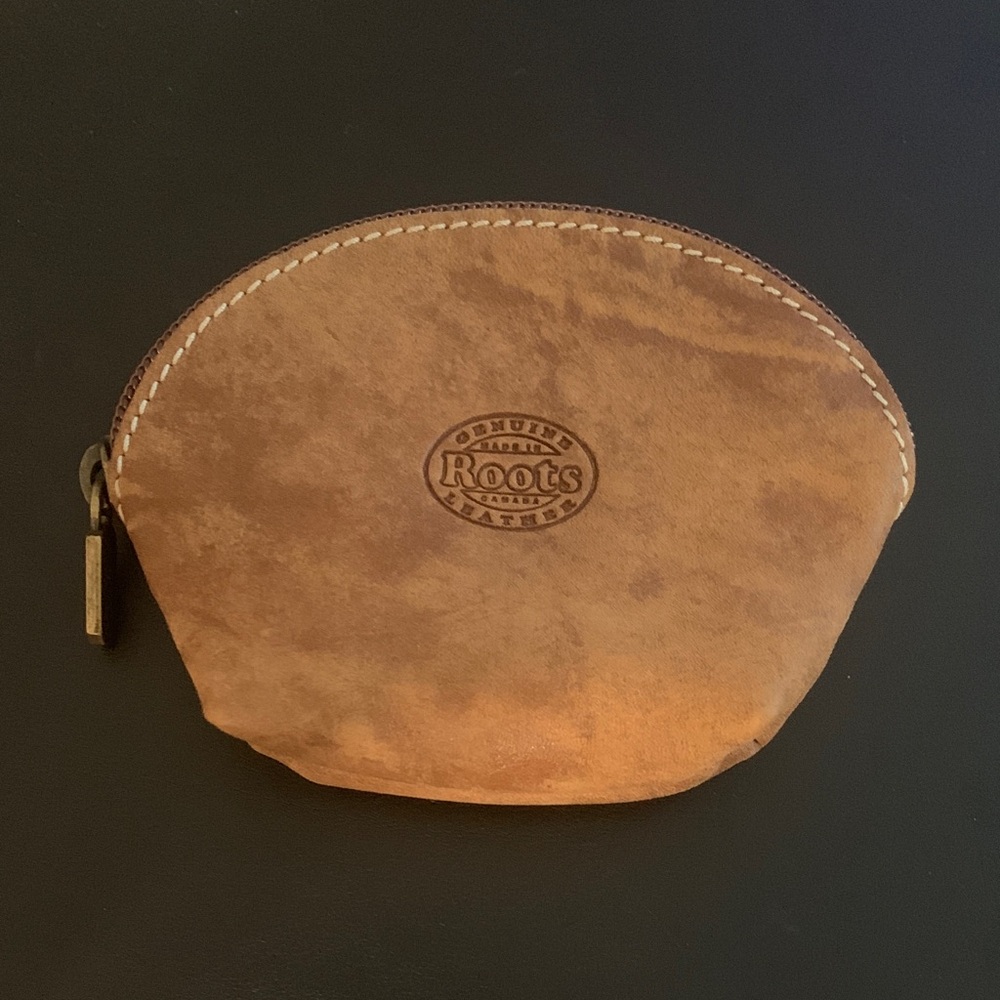 Roots Tan Leather Men's or Women’s Toiletry, or Jewelry Bag